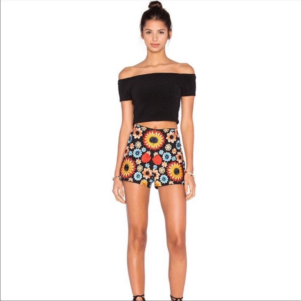 Alice + Olivia Sherri Embroidered Floral Shorts